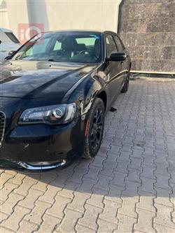 كرايسلر 300